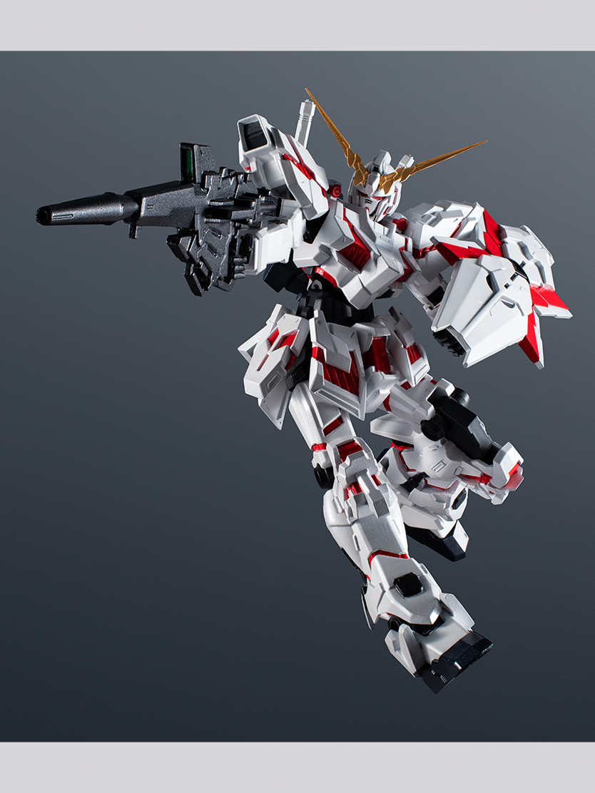 機動戦士ガンダムUC フィギュア GUNDAM UNIVERSE RX-0 UNICORN GUNDAM RENEWAL