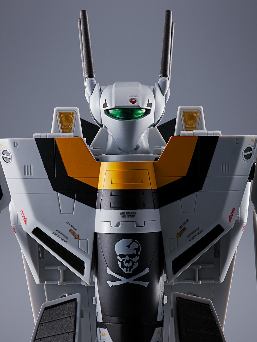 超時空要塞マクロス フィギュア DX超合金 VF-1S バルキリー ロイ・フォッカースペシャル リバイバルVer.