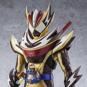 S.H.Figuarts 仮面ライダーヴァレン フラッペカスタム＆「サクッ」とエフェクトパーツセット