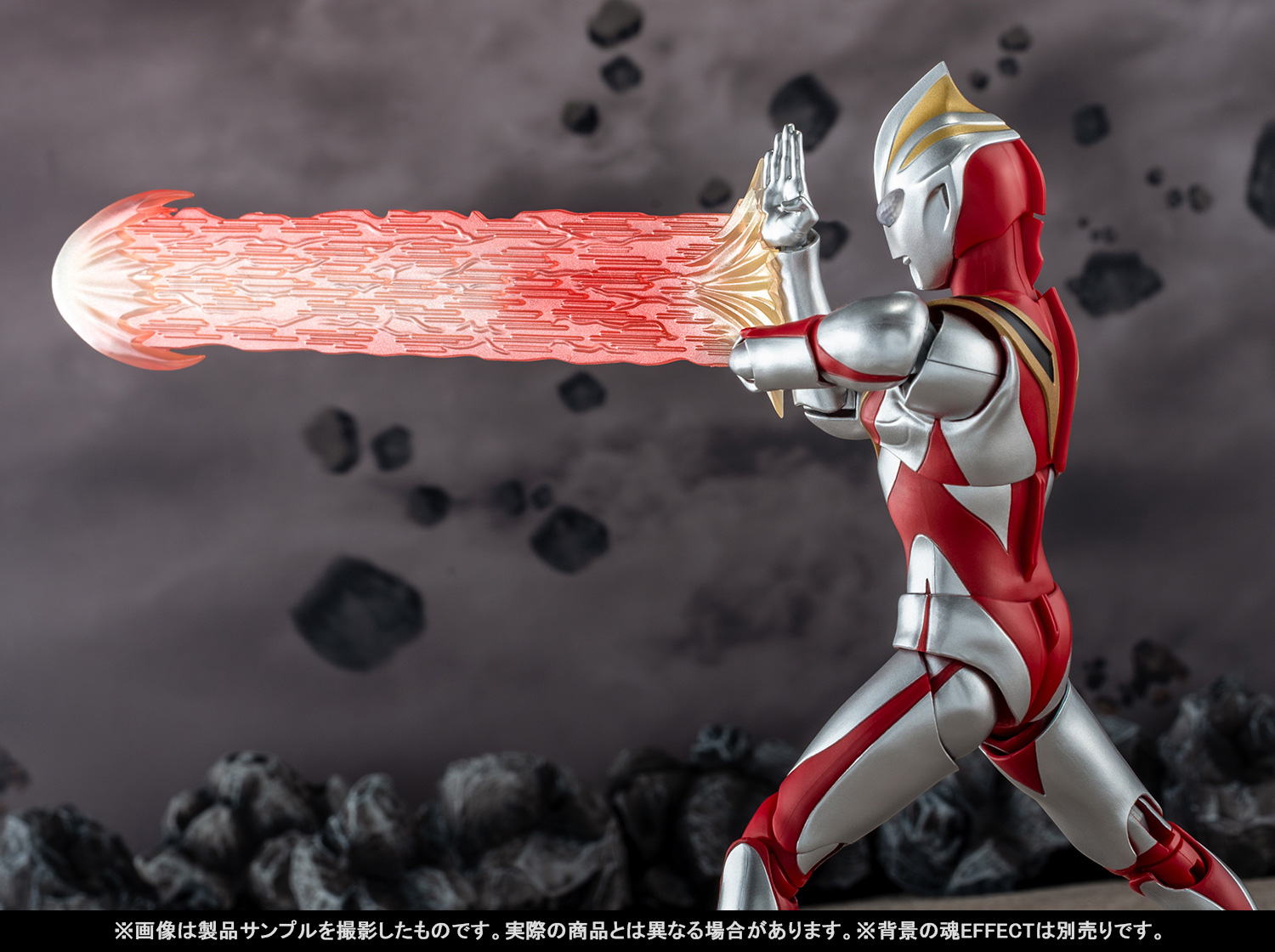 光の巨人、大地に立つ！6月22日（土）店頭発売「S.H.Figuarts（真骨彫製法） ウルトラマンガイア（V2）」「エフェクトパーツセット」撮りおろし紹介