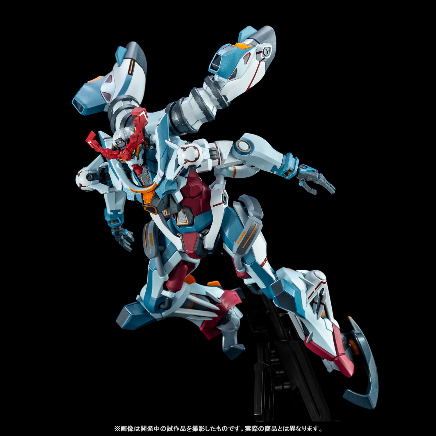 主役機が塗装済み完成品でついに登場!8月発売予定「METAL ROBOT魂 <SIDE MS> GQuuuuuuX」製品サンプル紹介&最新情報公開
