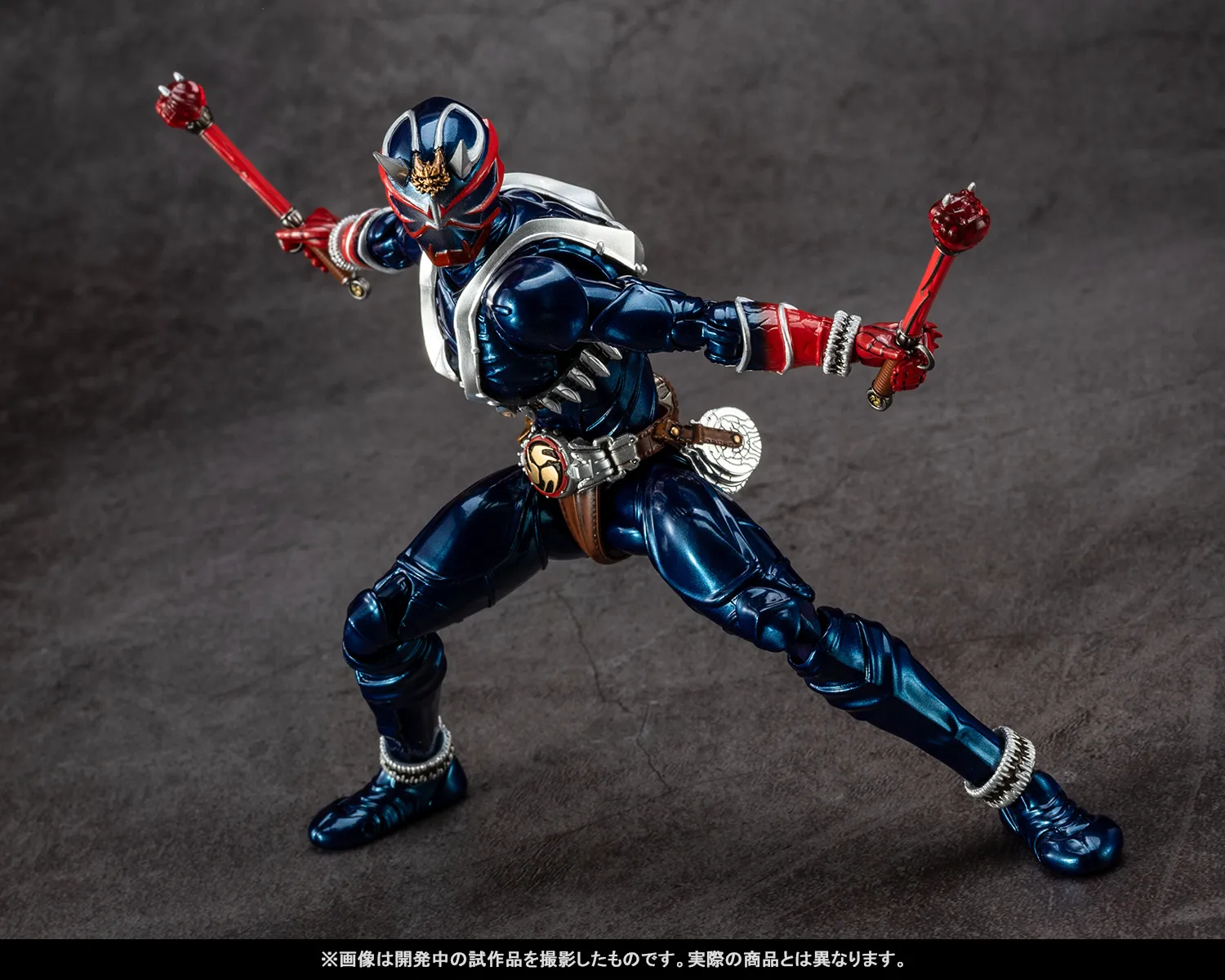 20周年の君へ――真骨彫製法「仮面ライダー響鬼 20th Anniversary ver.」「凱火&響鬼オプションパーツセット」2月27日(金)魂ウェブ商店で同時受注開始